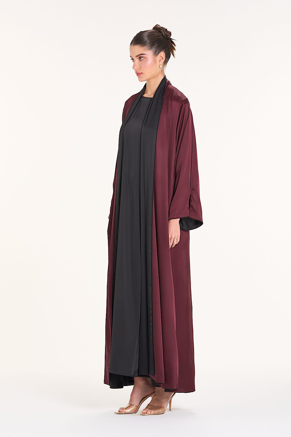 Black & Burgundy Reversible Abaya